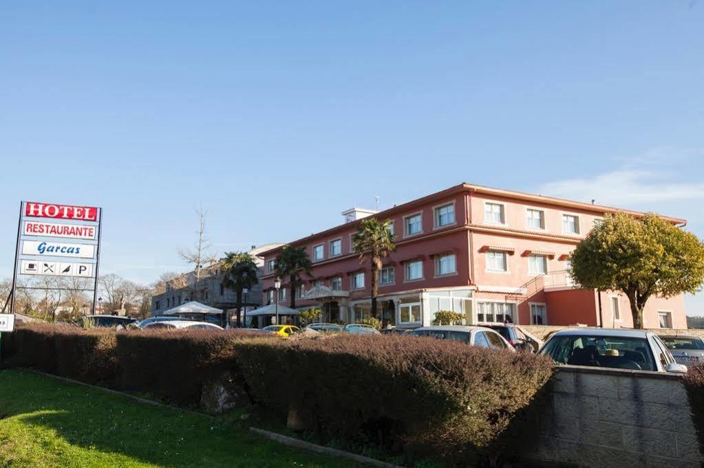 Hotel Garcas Лаваколья Экстерьер фото